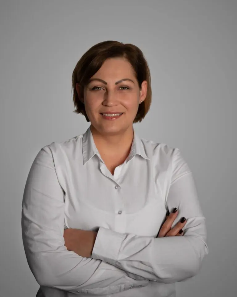 Myroslava Golovach, Backoffice Managerin