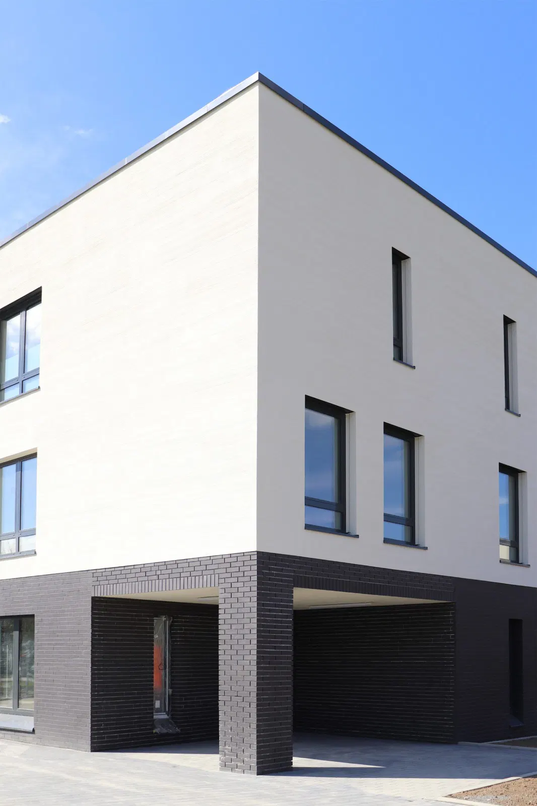 Detailansicht der Klinkerfassade am Polizeirevier Kassel-Ost
